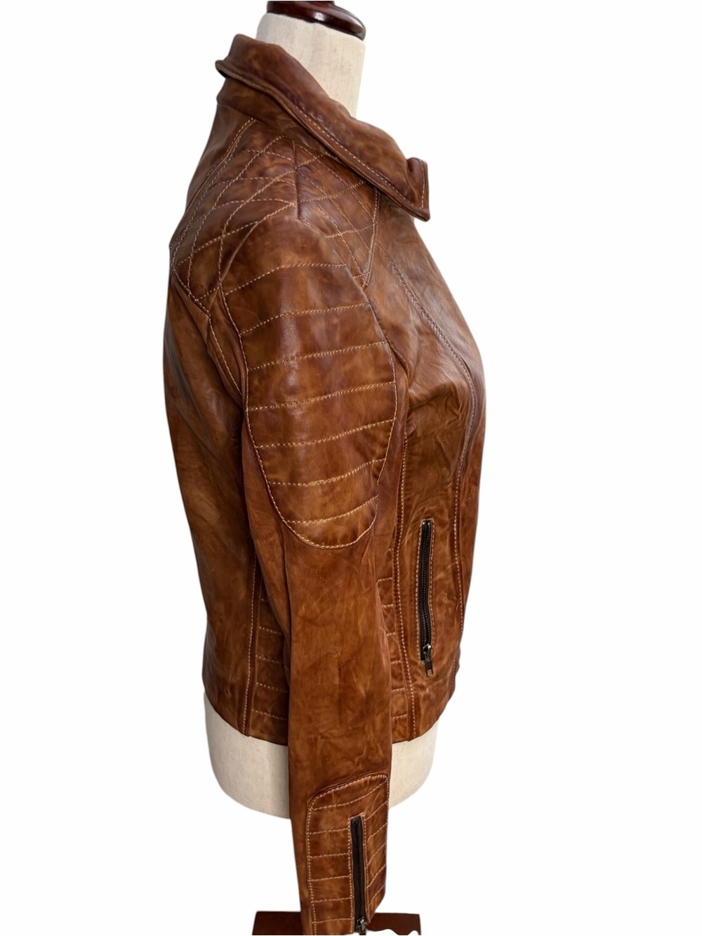 Scully Distressed Leather Moto Jacket - Cognac Brown - Picture 3 of 7
